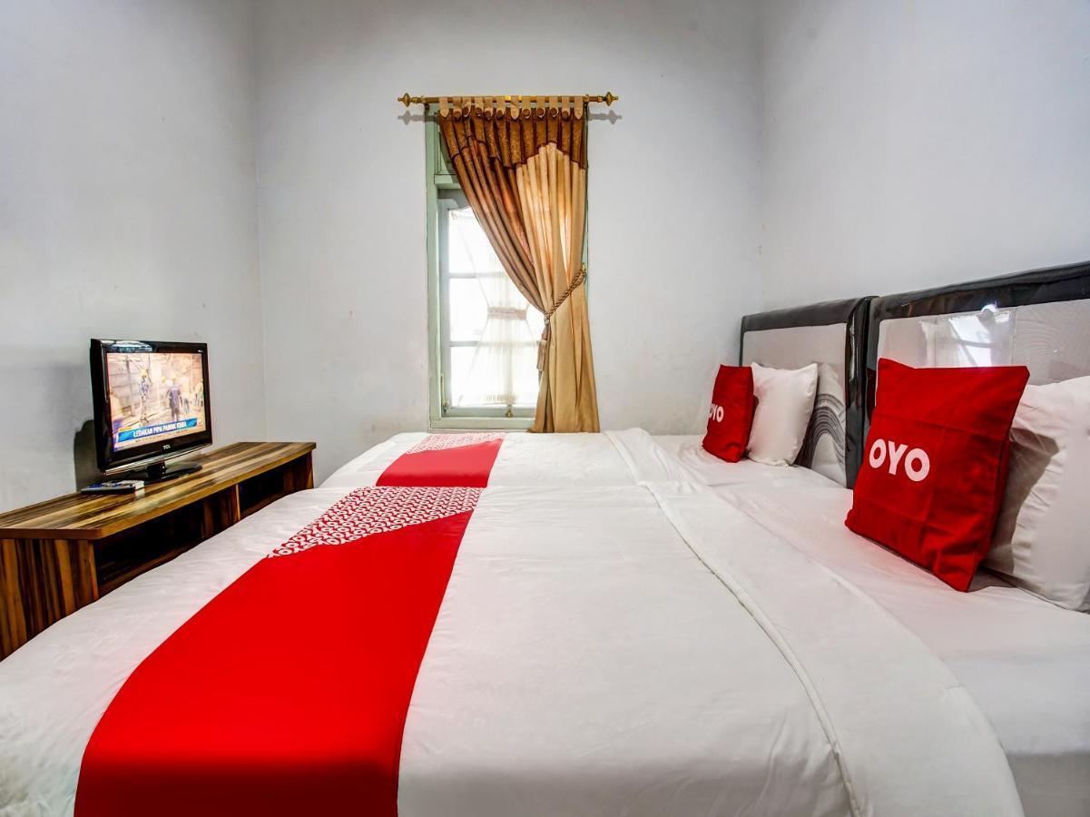 Oyo 90771 Mess 19 Syariah Hotel บันดาร์ ลัมปุง ภายนอก รูปภาพ